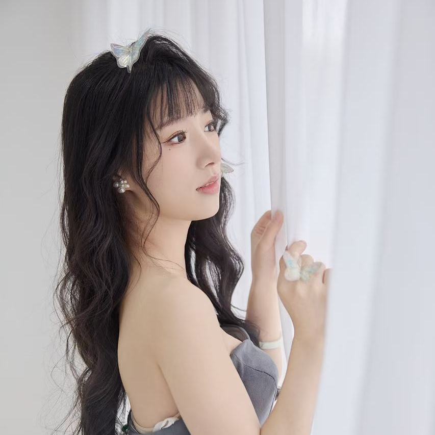 朵宝吖~
